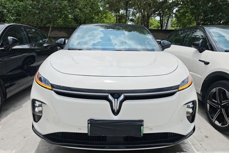 Used VOYAH COURAGE 2024 Long-Range Supercharge Edition Front