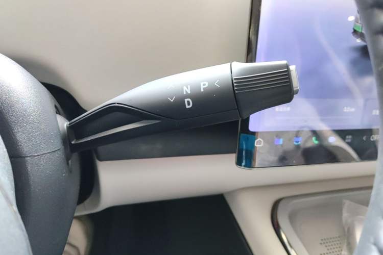 Used VOYAH COURAGE 2024 Long-Range Smart Edition Gear Lever