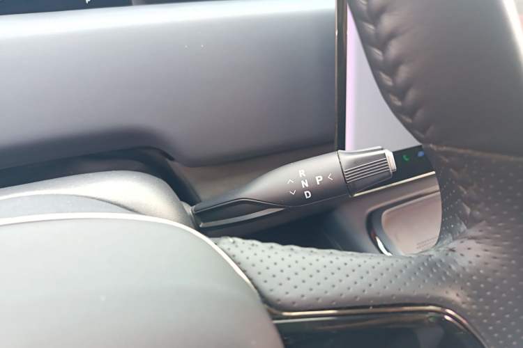 Used VOYAH COURAGE 2024 Long-Range Smart Edition Gear Lever