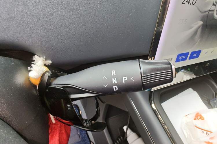 Used VOYAH COURAGE 2024 Long-Range Supercharge Edition Gear Lever