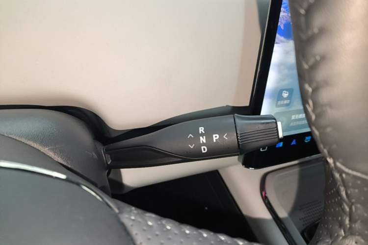 Used VOYAH COURAGE 2024 Long-Range Smart Edition Gear Lever