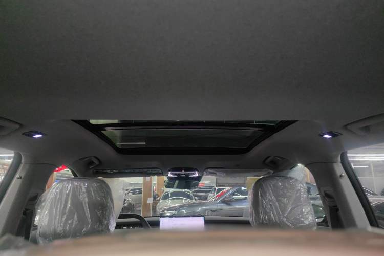 Used VOYAH COURAGE 2024 Long-Range Smart Edition Headliner