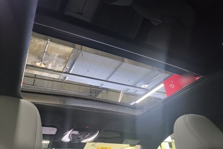 Used VOYAH COURAGE 2024 Long-Range Supercharge Edition Headliner