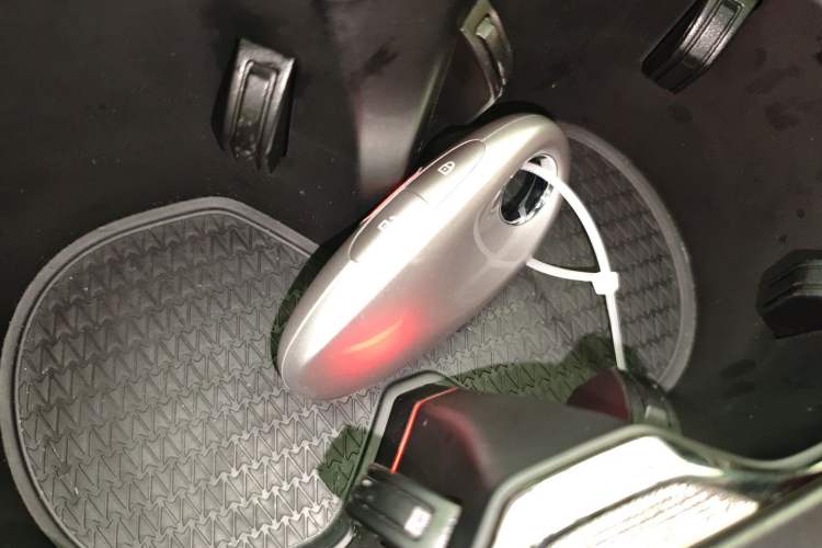 Used VOYAH COURAGE 2024 Long-Range Smart Edition Interior 1