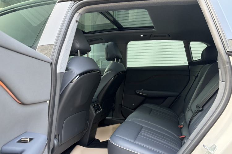 Used VOYAH COURAGE 2024 Long-Range Smart Edition Interior 3