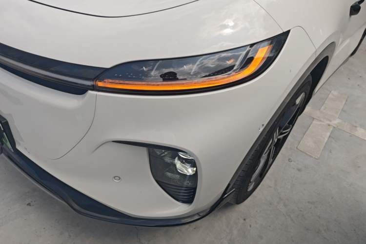Used VOYAH COURAGE 2024 Long-Range Supercharge Edition Left Front Headlight