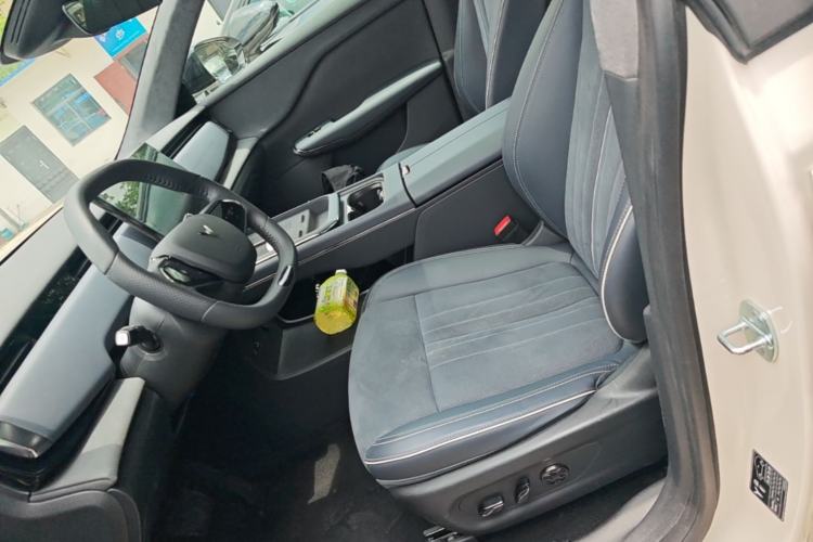 Used VOYAH COURAGE 2024 Long-Range Supercharge Edition Left Front Seat