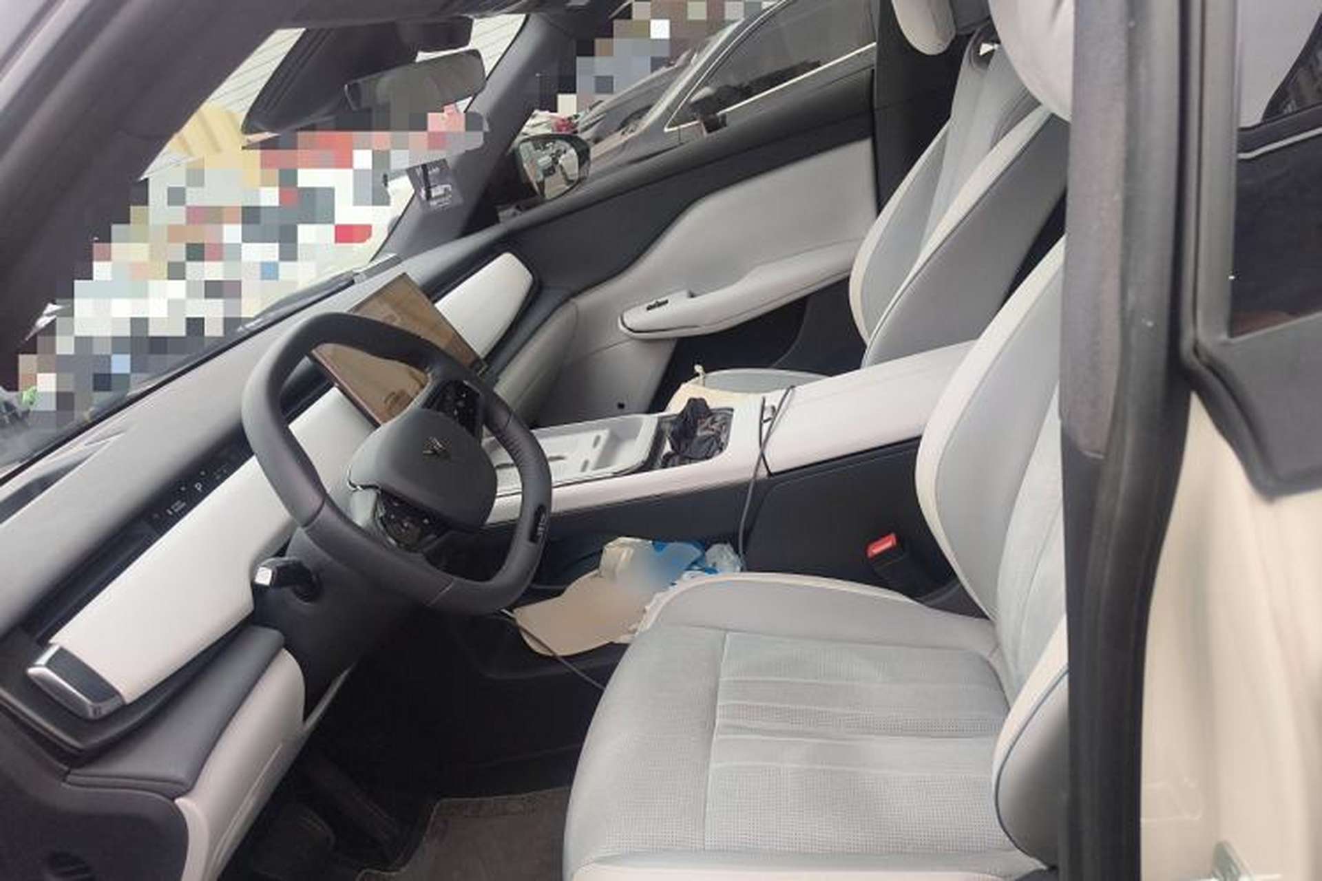 Used VOYAH COURAGE 2024 Long-Range Supercharge Edition Left Front Seat