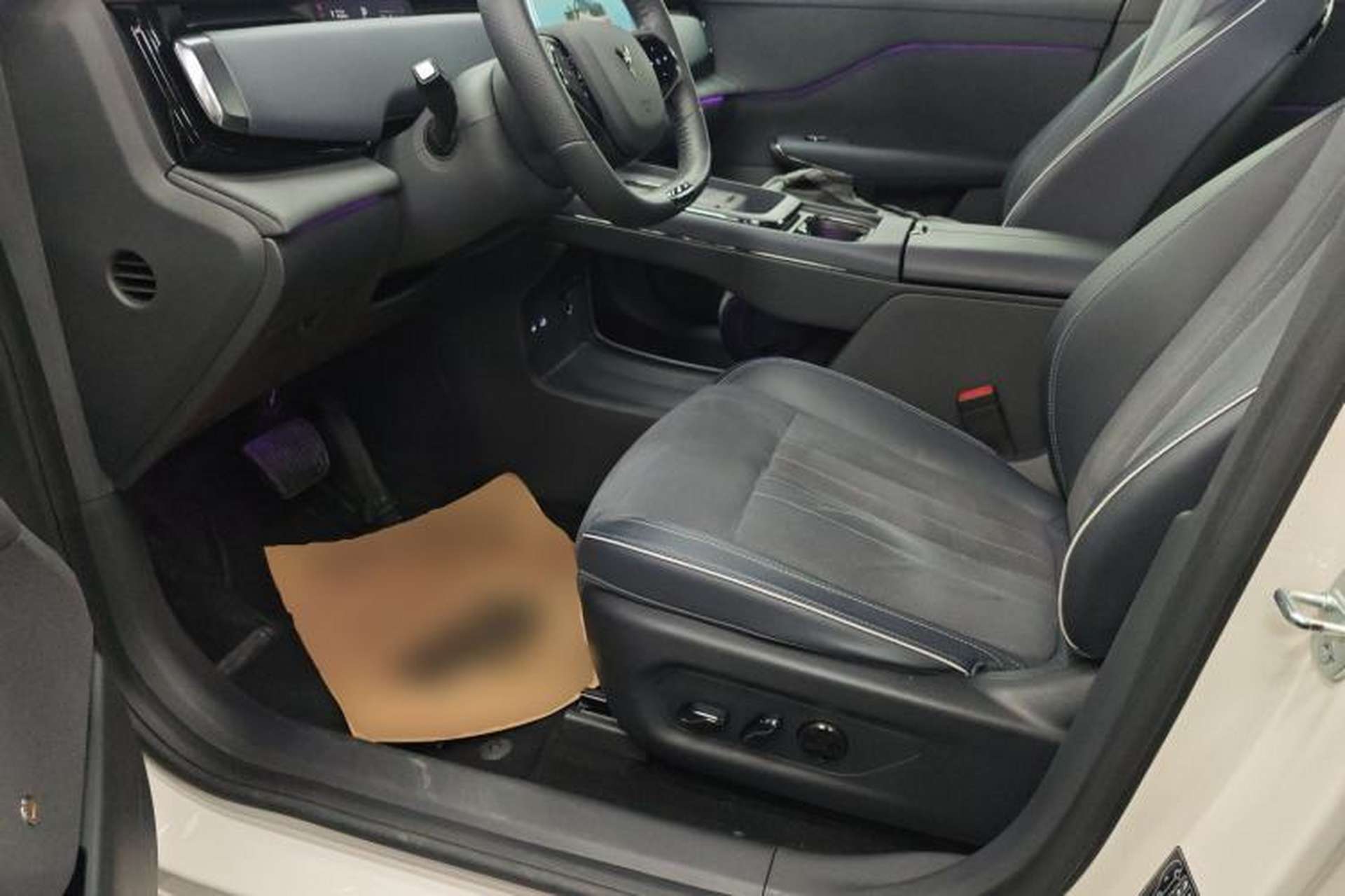 Used VOYAH COURAGE 2024 Ultra-Long Range Smart Enjoyment Version Left Front Seat