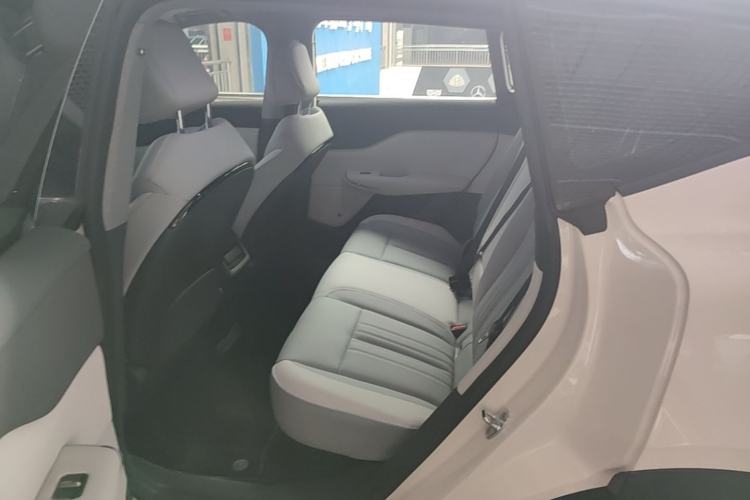 Used VOYAH COURAGE 2024 Long-Range Smart Edition Left Rear Seat
