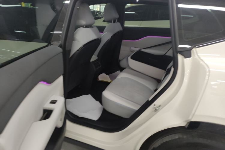 Used VOYAH COURAGE 2024 Long-Range Supercharge Edition Left Rear Seat