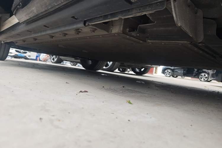 Used VOYAH COURAGE 2024 Long-Range Supercharge Edition Left Side Sill