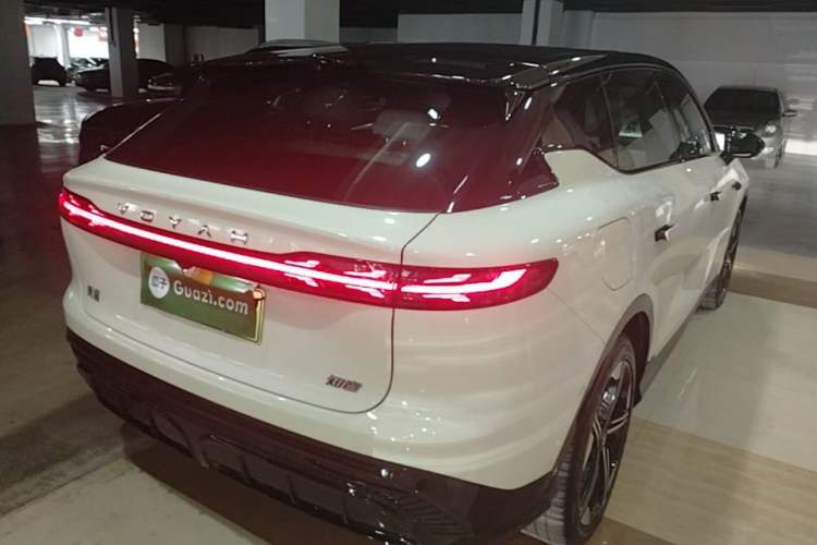 Used VOYAH COURAGE 2024 Long-Range Supercharge Edition Rear Right 45 Deg