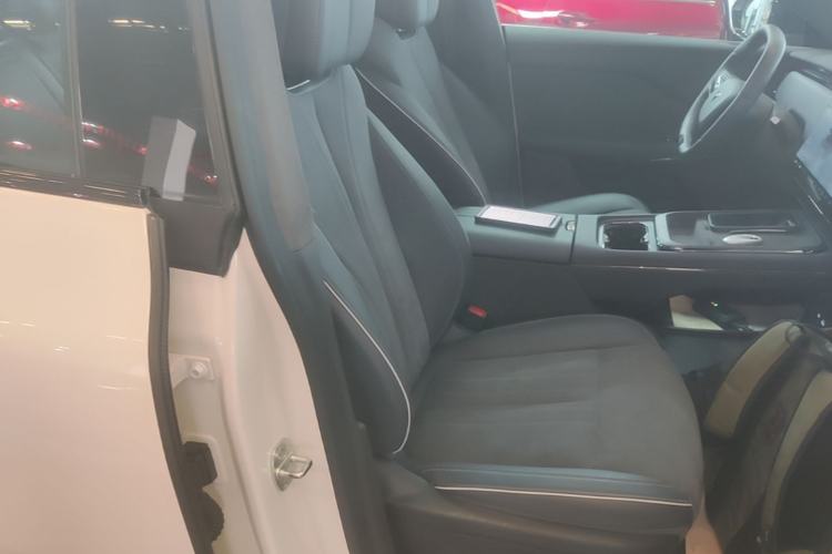 Used VOYAH COURAGE 2024 Ultra-Long Range Smart Enjoyment Version Right Front Seat