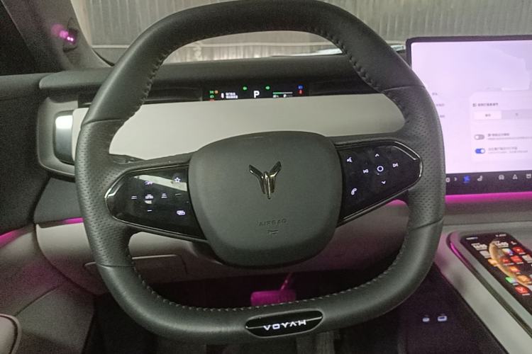 Used VOYAH COURAGE 2024 Four-Wheel Drive Global Edition Steering Wheel