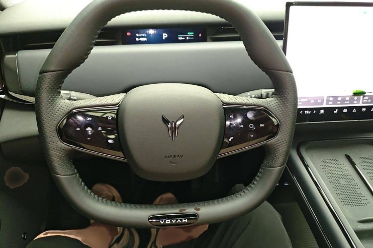 Used VOYAH COURAGE 2024 Long-Range Smart Edition Steering Wheel