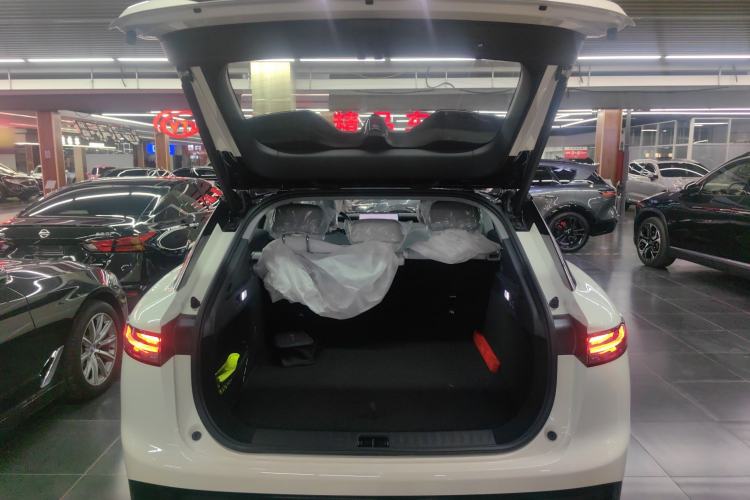 Used VOYAH COURAGE 2024 Long-Range Smart Edition Trunk