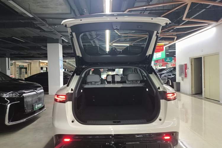 Used VOYAH COURAGE 2024 Long-Range Smart Edition Trunk