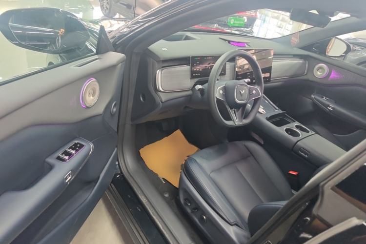 Used VOYAH COURAGE 2025 Model Four-Wheel-Drive Qiankun Edition Driver Seat