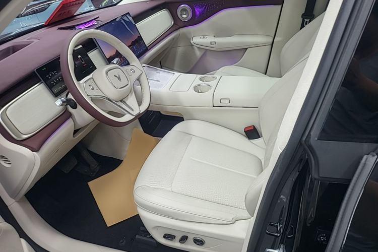 Used VOYAH COURAGE 2025 Model Four-Wheel-Drive Qiankun Edition Driver Seat