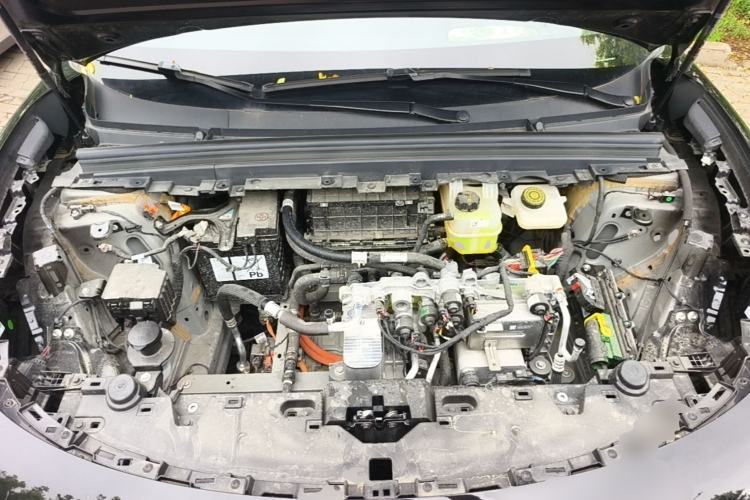 Used VOYAH COURAGE 2025 Model Four-Wheel-Drive Qiankun Edition Engine Bay