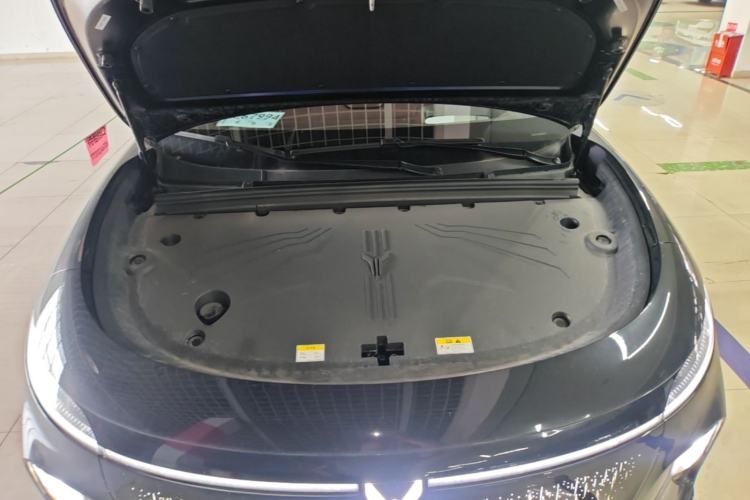 Used VOYAH COURAGE 2025 Model Four-Wheel-Drive Qiankun Edition Engine Bay