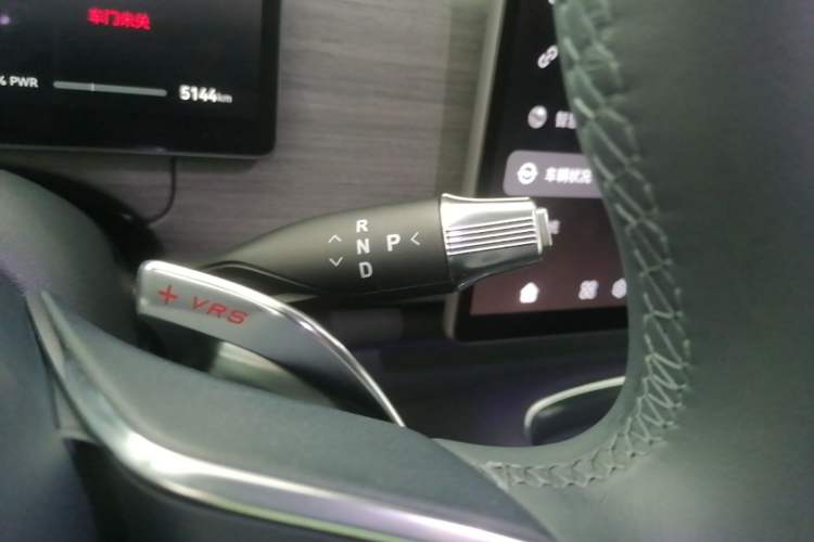 Used VOYAH COURAGE 2025 Model Four-Wheel-Drive Qiankun Edition Gear Lever