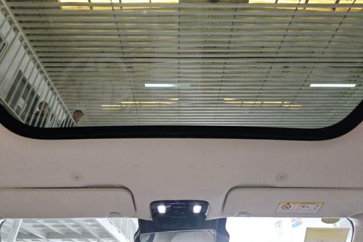 Used VOYAH COURAGE 2025 Model Four-Wheel-Drive Qiankun Edition Headliner
