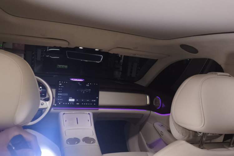 Used VOYAH COURAGE 2025 Model Four-Wheel-Drive Qiankun Edition Headliner