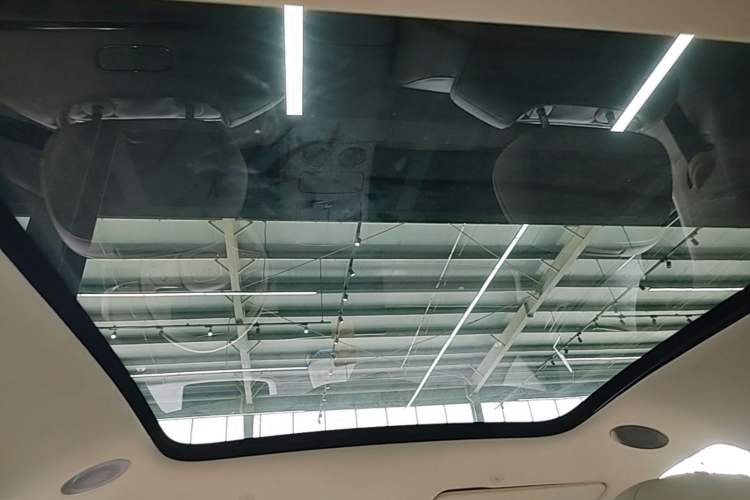 Used VOYAH COURAGE 2025 Model Four-Wheel-Drive Qiankun Edition Headliner