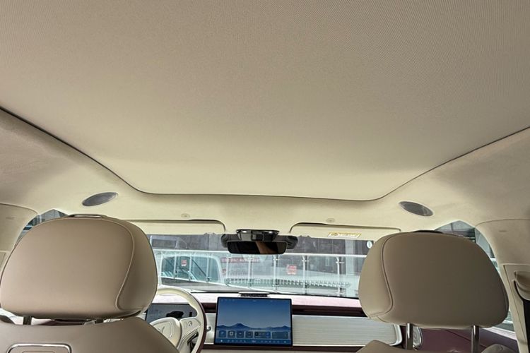 Used VOYAH COURAGE 2025 Model Four-Wheel-Drive Qiankun Edition Interior 1