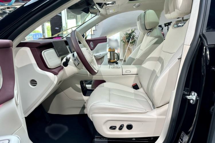 Used VOYAH COURAGE 2025 Model Four-Wheel-Drive Qiankun Edition Interior 11