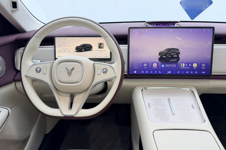 Used VOYAH COURAGE 2025 Model Rear-Drive Qiankun Edition Interior 8