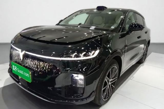 VOYAH COURAGE 2025 Model Four-Wheel-Drive Qiankun Edition с пробегом