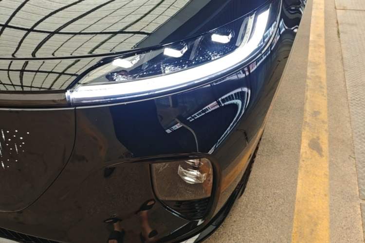 Used VOYAH COURAGE 2025 Model Rear-Drive Qiankun Edition Left Front Headlight