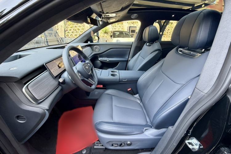 Used VOYAH COURAGE 2025 Model Four-Wheel-Drive Qiankun Edition Left Front Seat