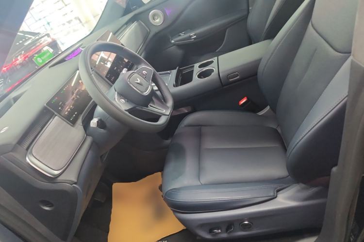 Used VOYAH COURAGE 2025 Model Four-Wheel-Drive Qiankun Edition Left Front Seat
