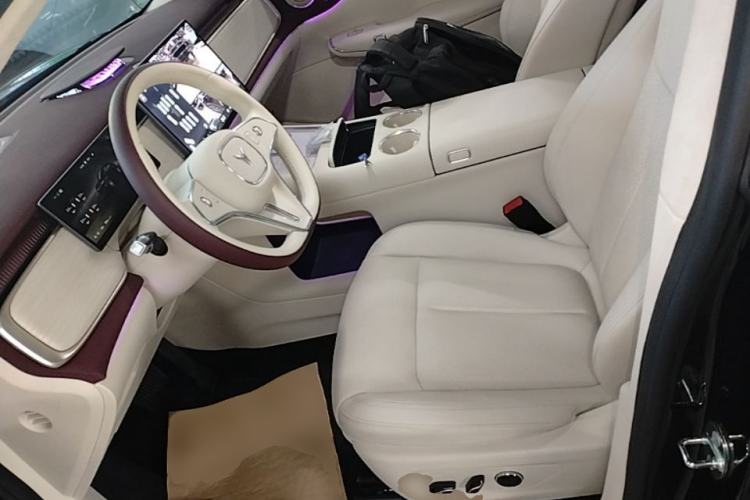 Used VOYAH COURAGE 2025 Model Four-Wheel-Drive Qiankun Edition Left Front Seat