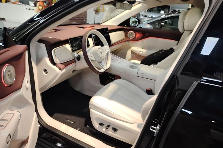 Used VOYAH COURAGE 2025 Model Four-Wheel-Drive Qiankun Edition Left Front Seat