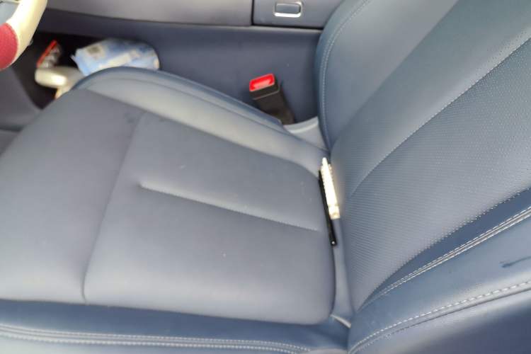 Used VOYAH COURAGE 2025 Model Rear-Drive Qiankun Edition Left Front Seat