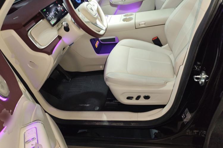 Used VOYAH COURAGE 2025 Model Four-Wheel-Drive Qiankun Edition Left Front Seat