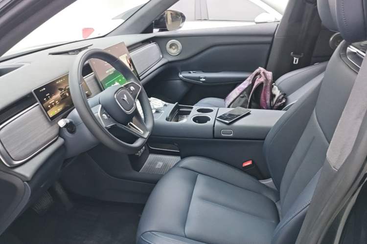 Used VOYAH COURAGE 2025 Model Four-Wheel-Drive Qiankun Edition Left Front Seat
