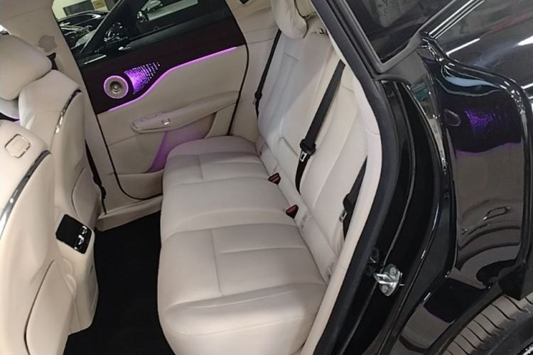 Used VOYAH COURAGE 2025 Model Four-Wheel-Drive Qiankun Edition Left Rear Seat