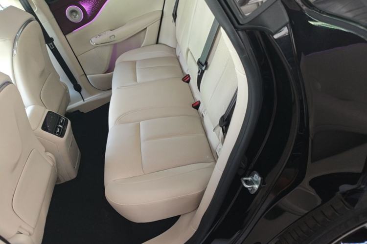 Used VOYAH COURAGE 2025 Model Four-Wheel-Drive Qiankun Edition Left Rear Seat