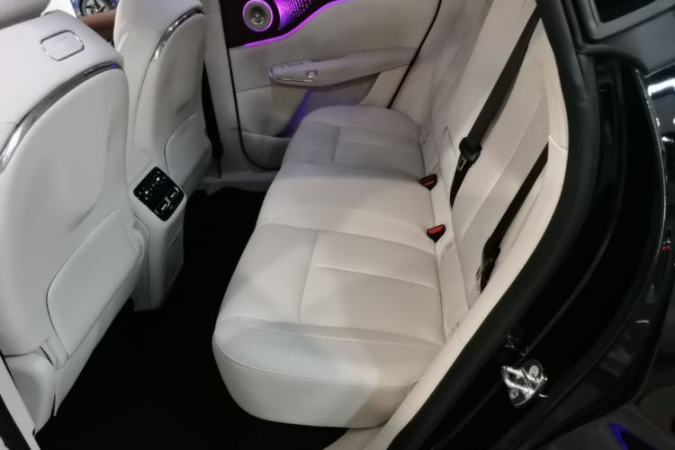 Used VOYAH COURAGE 2025 Model Four-Wheel-Drive Qiankun Edition Left Rear Seat