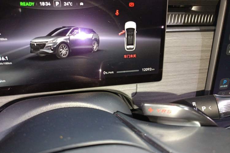 Used VOYAH COURAGE 2025 Model Four-Wheel-Drive Qiankun Edition Odometer Close Up