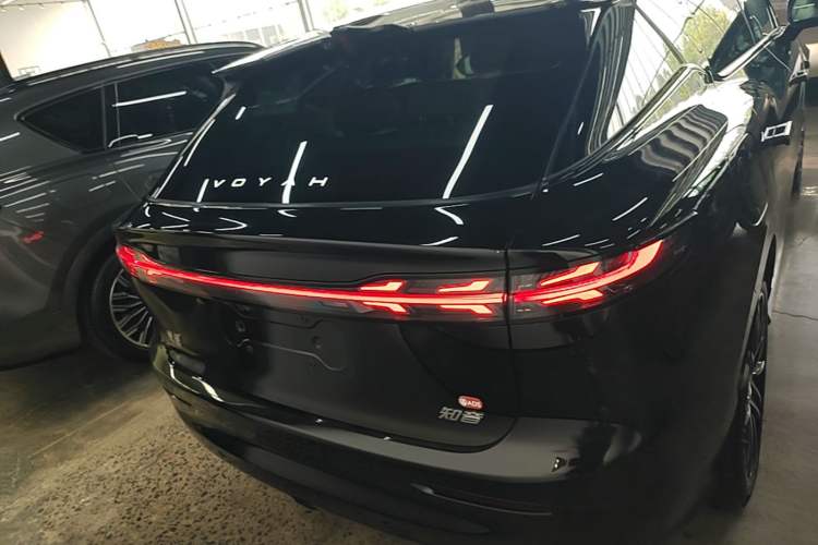 Used VOYAH COURAGE 2025 Model Four-Wheel-Drive Qiankun Edition Rear