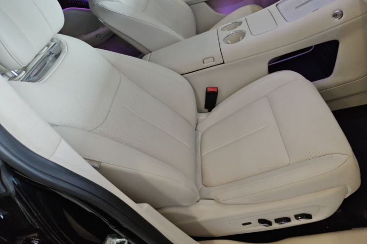 Used VOYAH COURAGE 2025 Model Four-Wheel-Drive Qiankun Edition Right Front Seat
