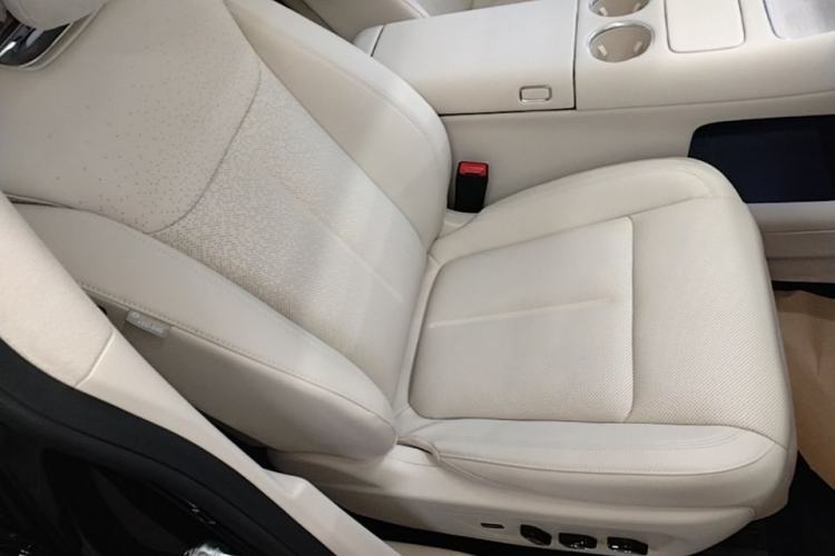 Used VOYAH COURAGE 2025 Model Four-Wheel-Drive Qiankun Edition Right Front Seat
