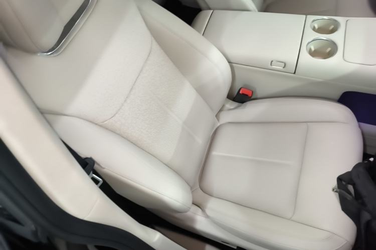 Used VOYAH COURAGE 2025 Model Four-Wheel-Drive Qiankun Edition Right Front Seat
